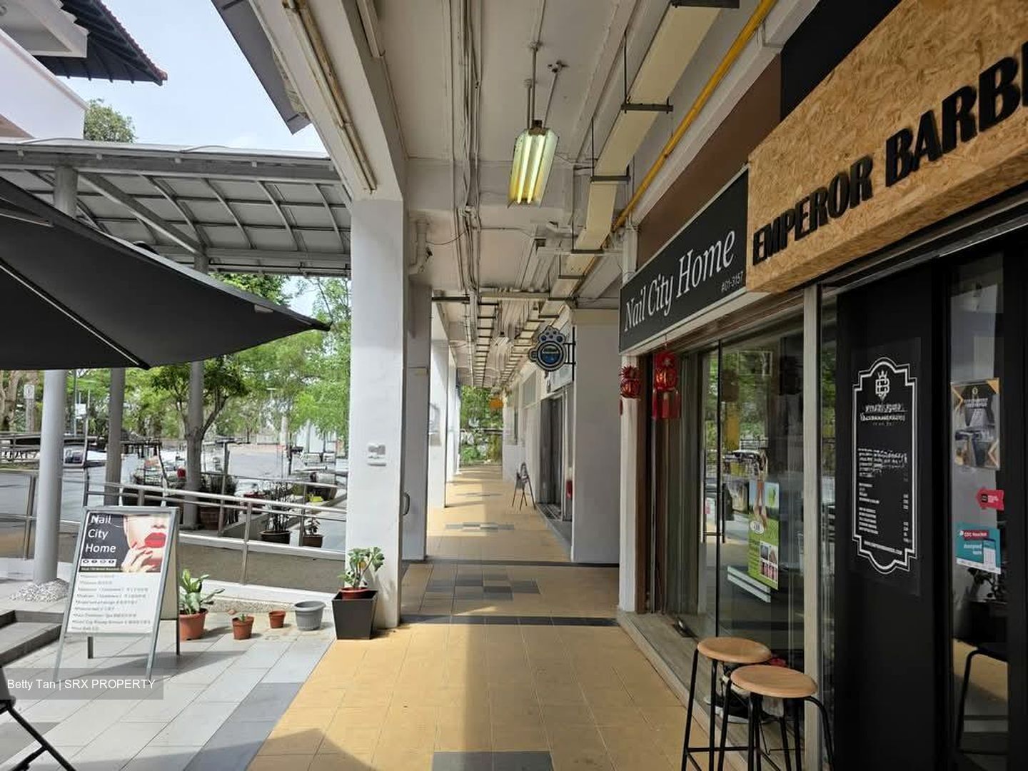Bedok Reservoir Road (D16), Shop House #546337671